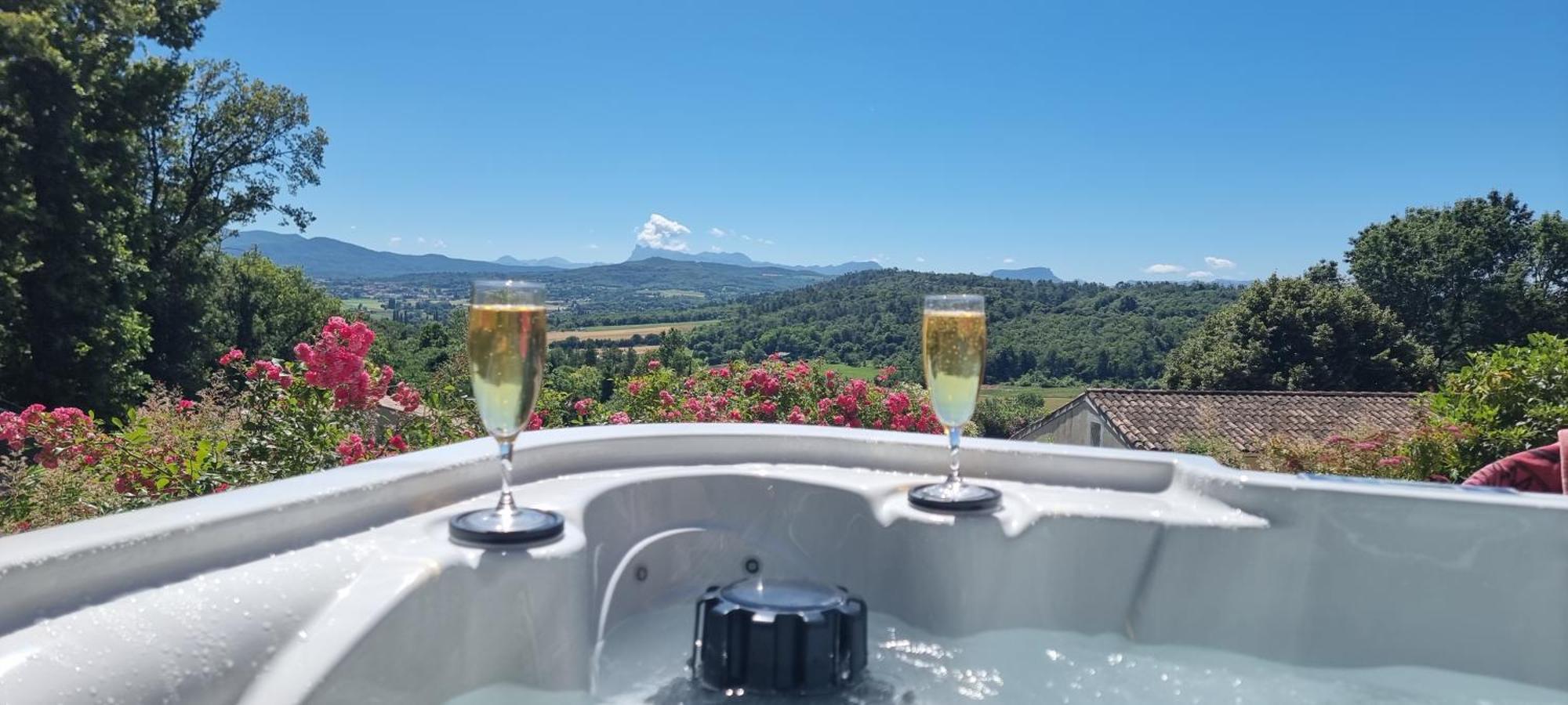 Le Silence Des Bois Sejour Romantique Et Bien-Etre Villa Etoile-sur-Rhone Luaran gambar